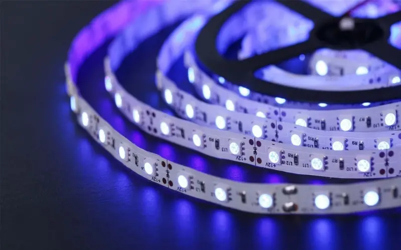 ال ای دی (LED): انقلابی در دنیای روشنایی